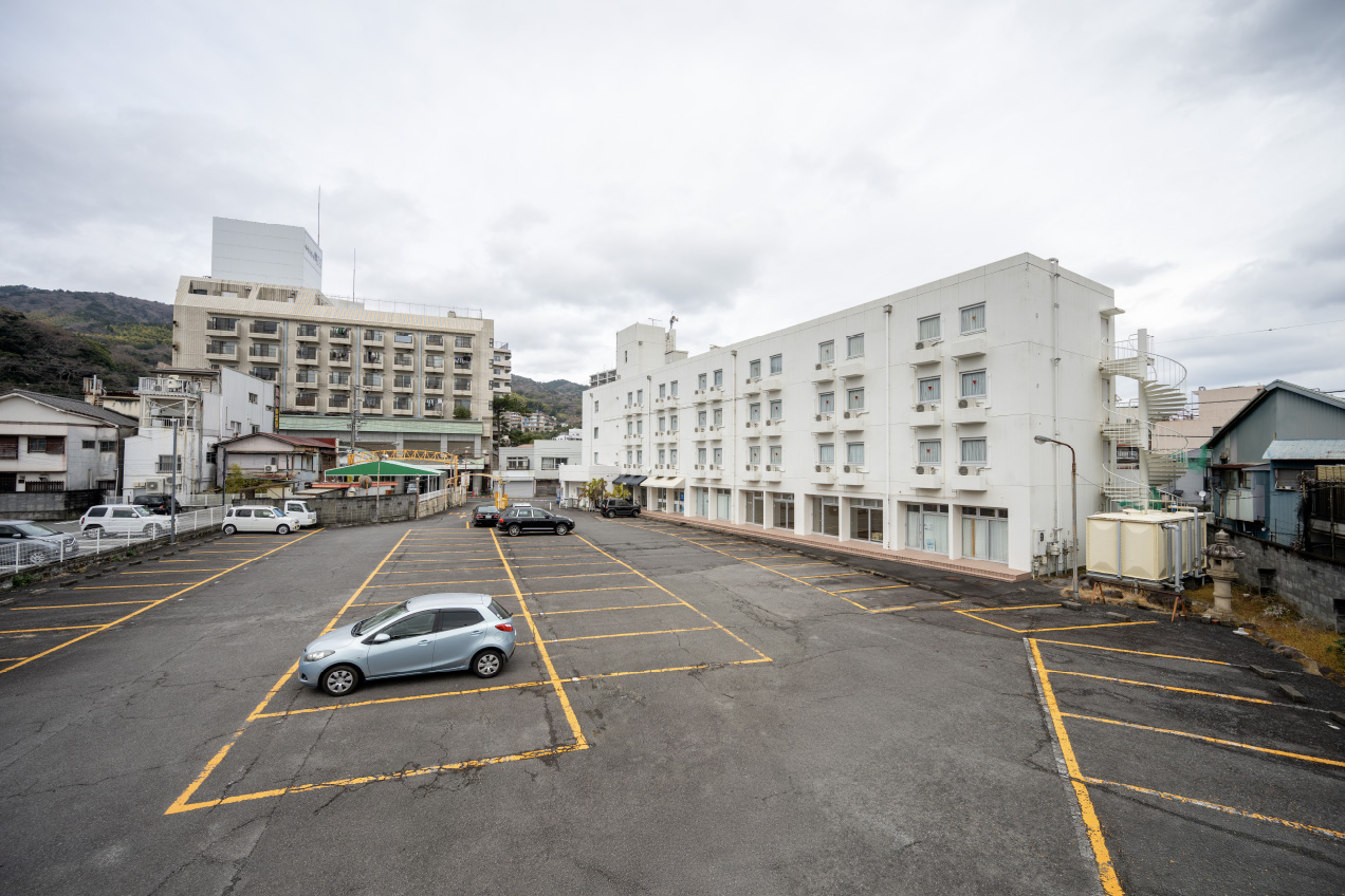 平置き駐車場併設